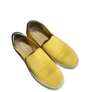 Dearfoams Sunny Yellow Slip-On Shoes Sneakers Flats Loafers‎ 7